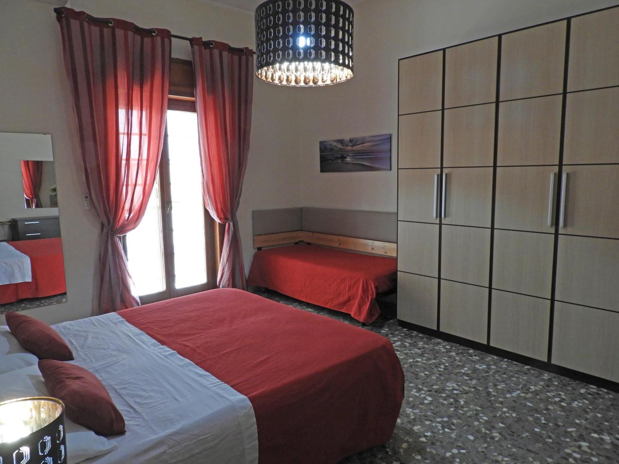 Oleandro E Glicine Apartment เลชเช ภายนอก รูปภาพ