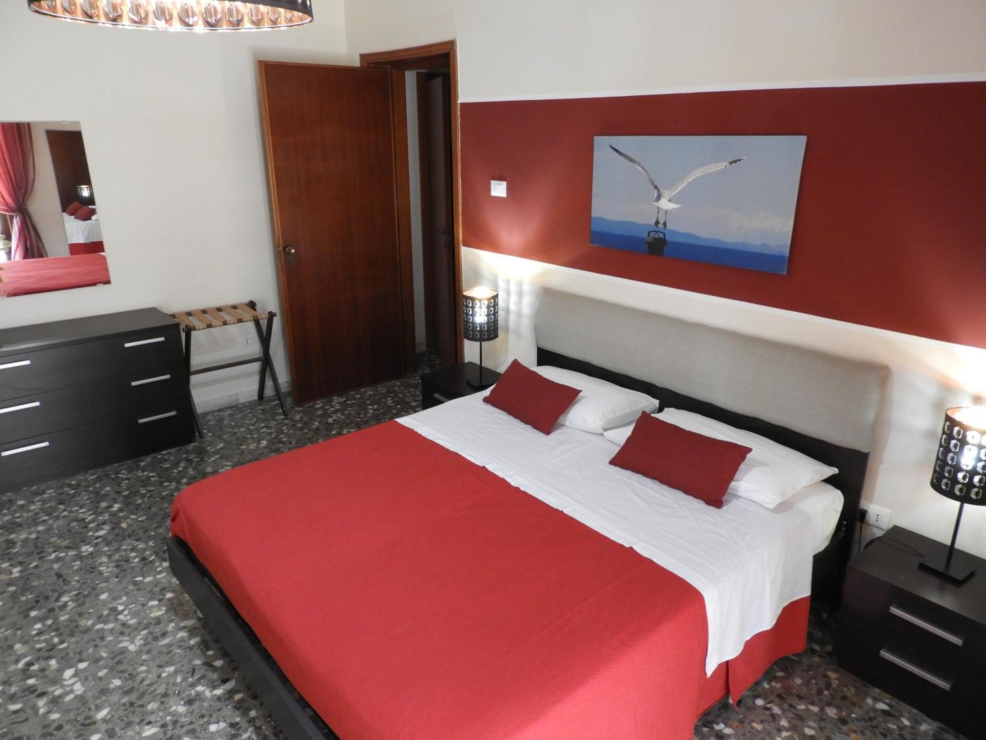 Oleandro E Glicine Apartment เลชเช ภายนอก รูปภาพ